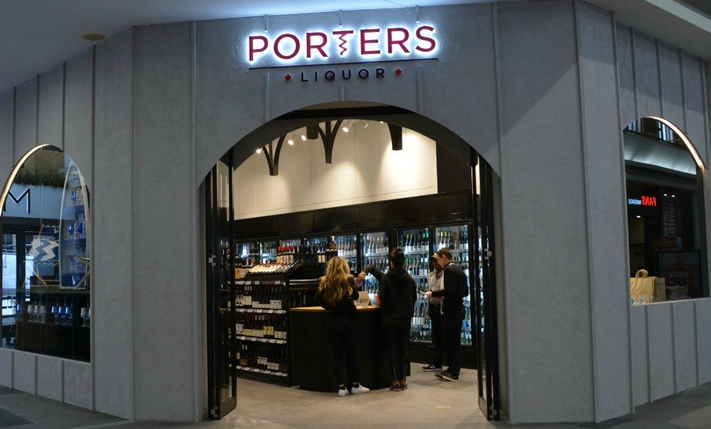 2019/09/porters-liquor-moonee.jpg